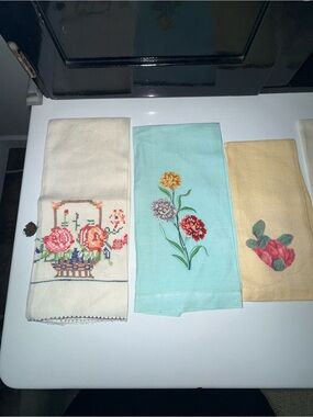Vintage Hand Embroidered & Cross Stitch Linens Lot - 8pc